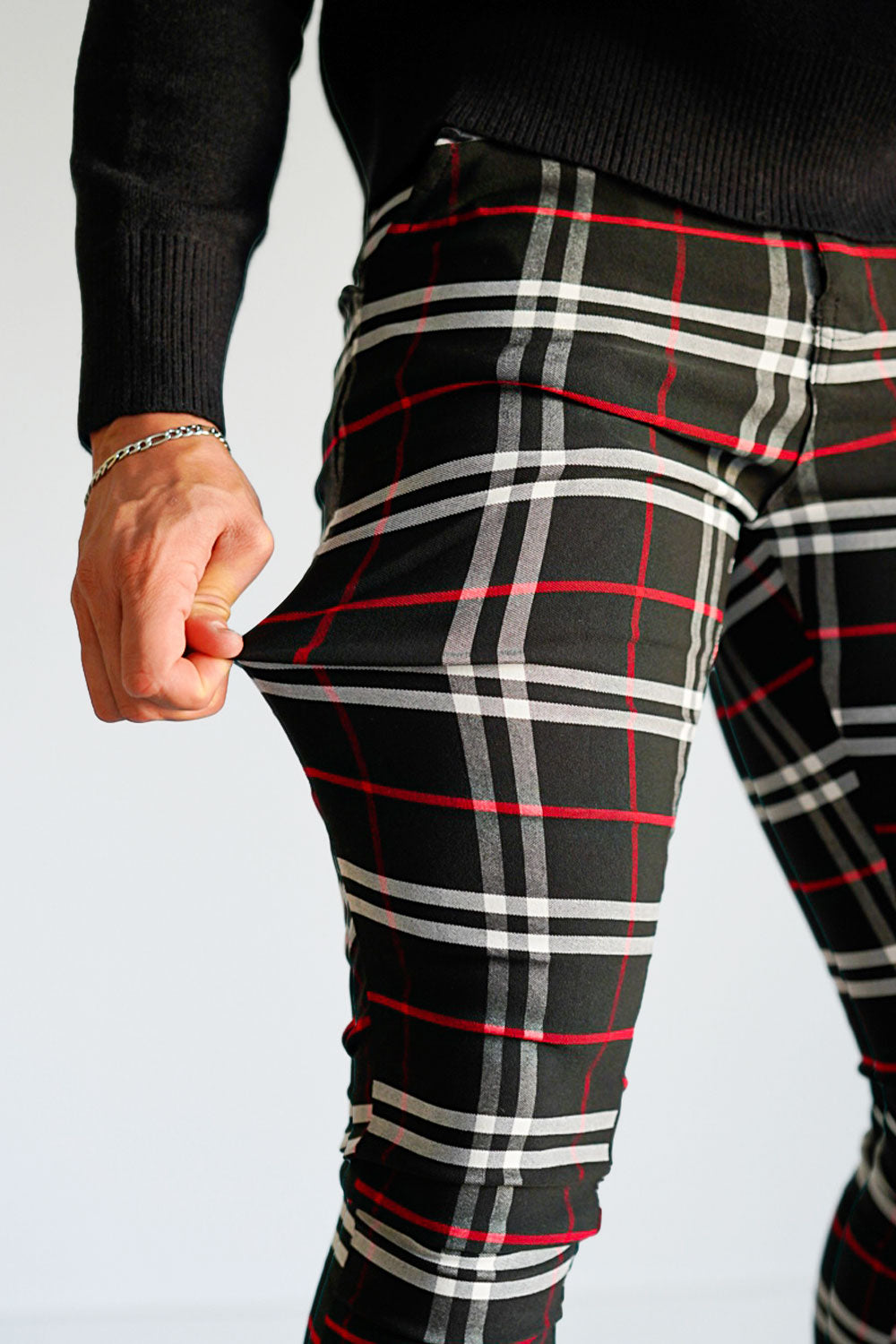 Men's Plaid Pant - Black And Red