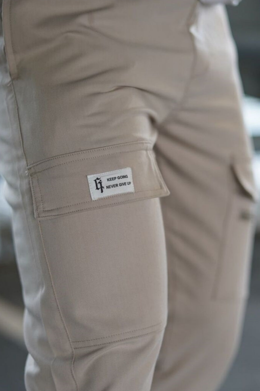 Men Zipper Cargo Pant - Ligjt Khaki