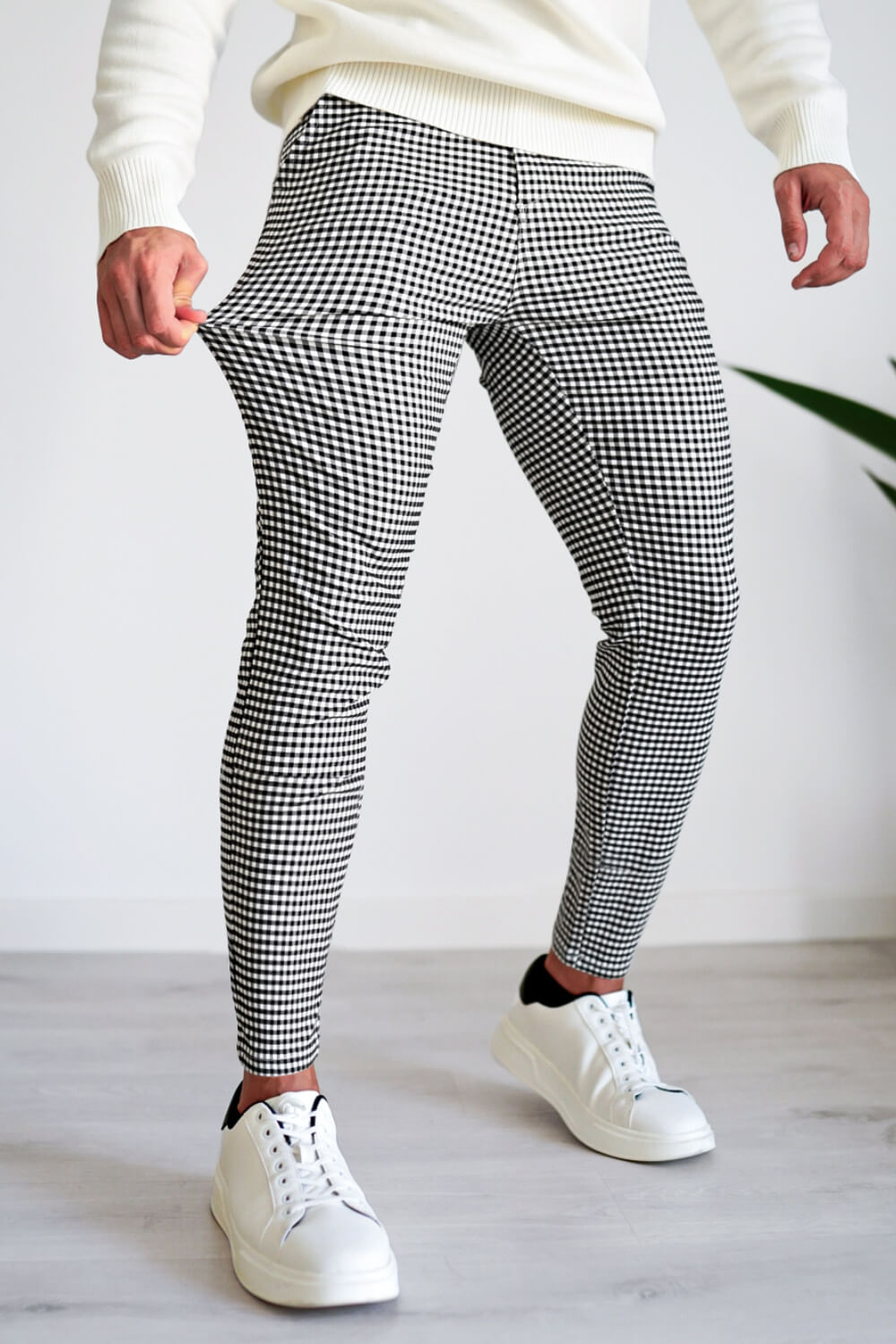 Men's Plaid Pant - Black & White