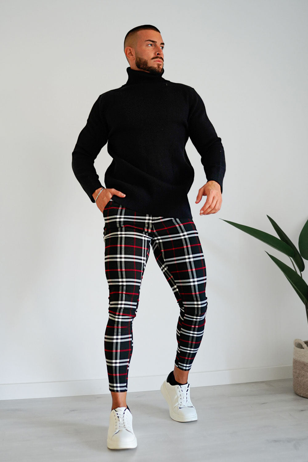 Men's Plaid Pant - Black And Red